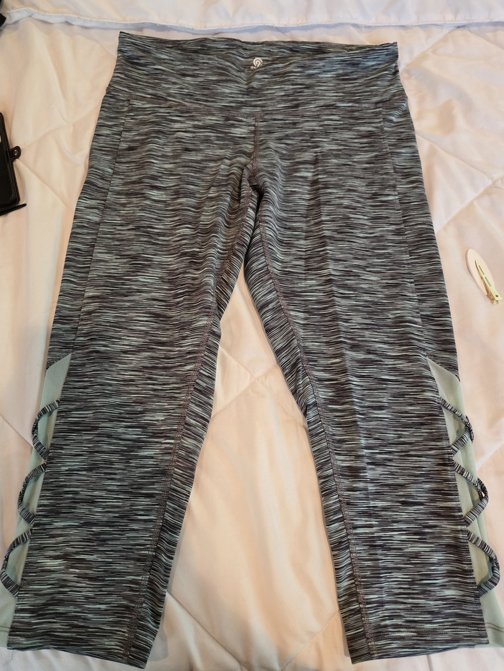 Womens Heathered Gray & Mint Active Capri Leggings
